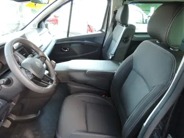 RENAULT Trafic Grand COMBI 150 EDC 9-Sitze  GJR Kamera