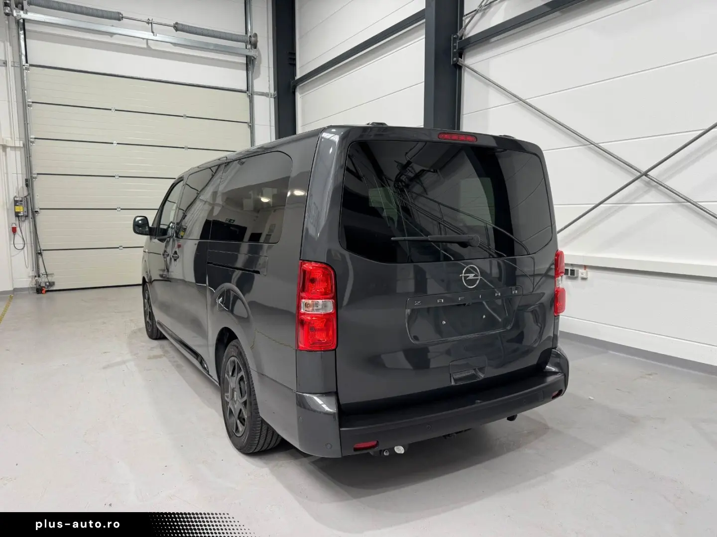 OPEL Zafira 2.0 Diesel 130kW Edition XL L3 Automatok