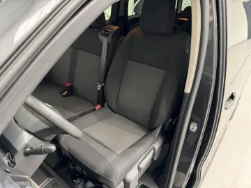 OPEL Zafira 2.0 Diesel 130kW Edition XL L3 Automatok