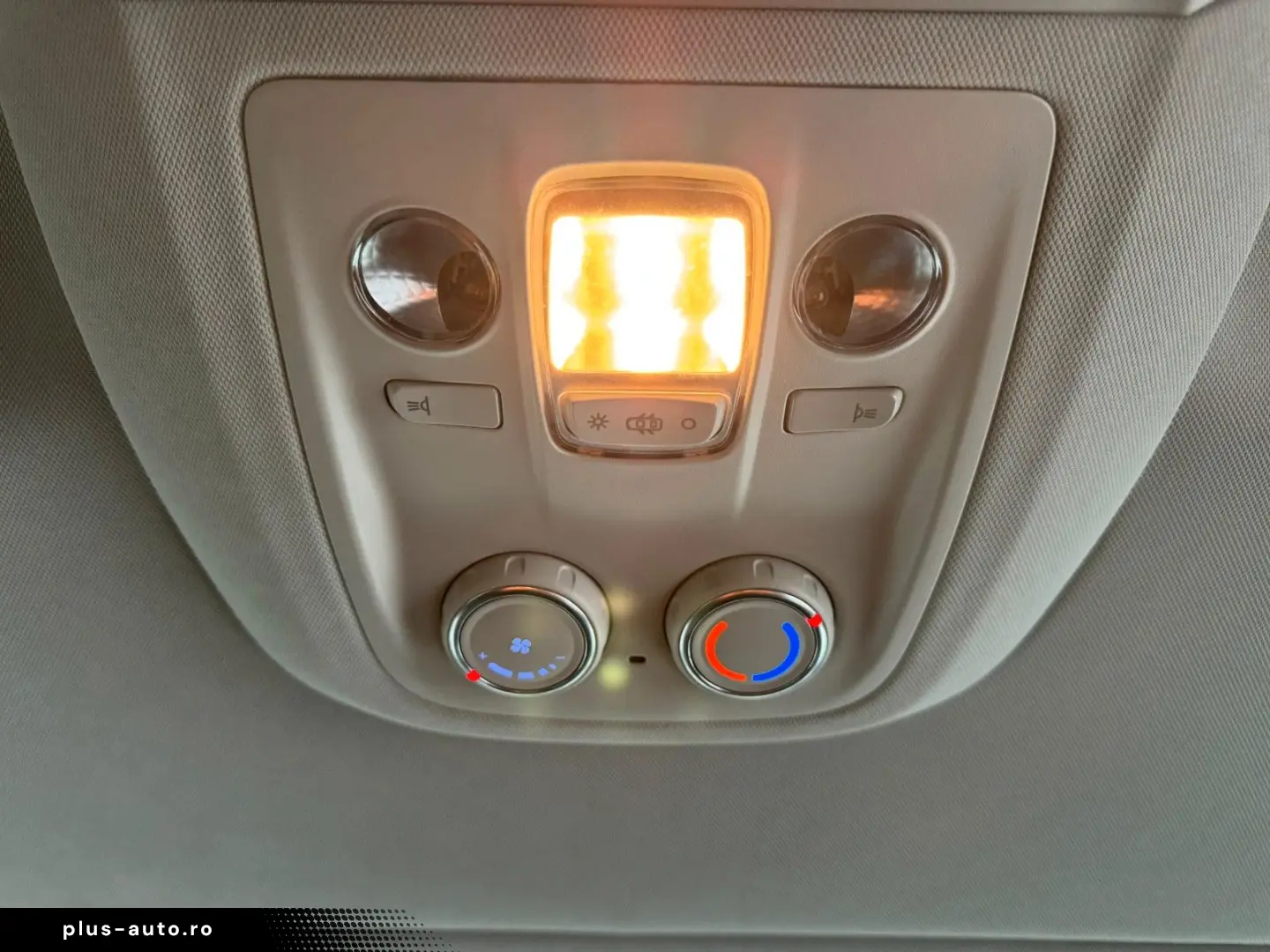 OPEL Zafira 2.0 Diesel 130kW Edition XL L3 Automatok
