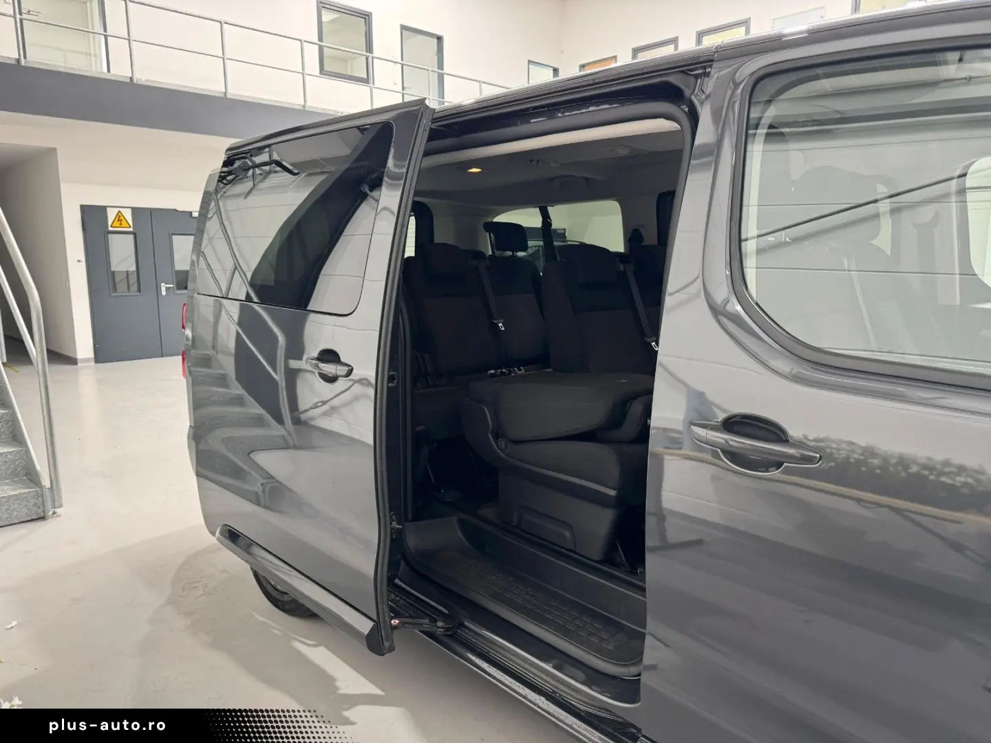 OPEL Zafira 2.0 Diesel 130kW Edition XL L3 Automatok