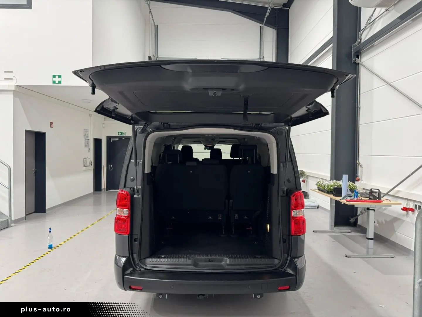 OPEL Zafira 2.0 Diesel 130kW Edition XL L3 Automatok