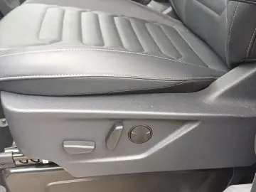 FORD Tourneo Custom Titanium L2-8Gang-Leder-Navi-Kame