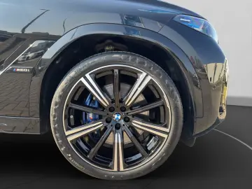 BMW X6 M60i xDrive