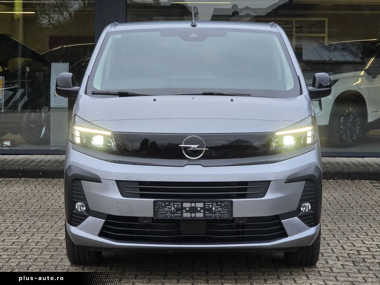 OPEL Zafira Life Edition XLAutomatik AHK Navi LED