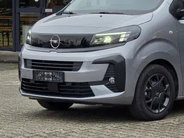 OPEL Zafira Life Edition XLAutomatik AHK Navi LED