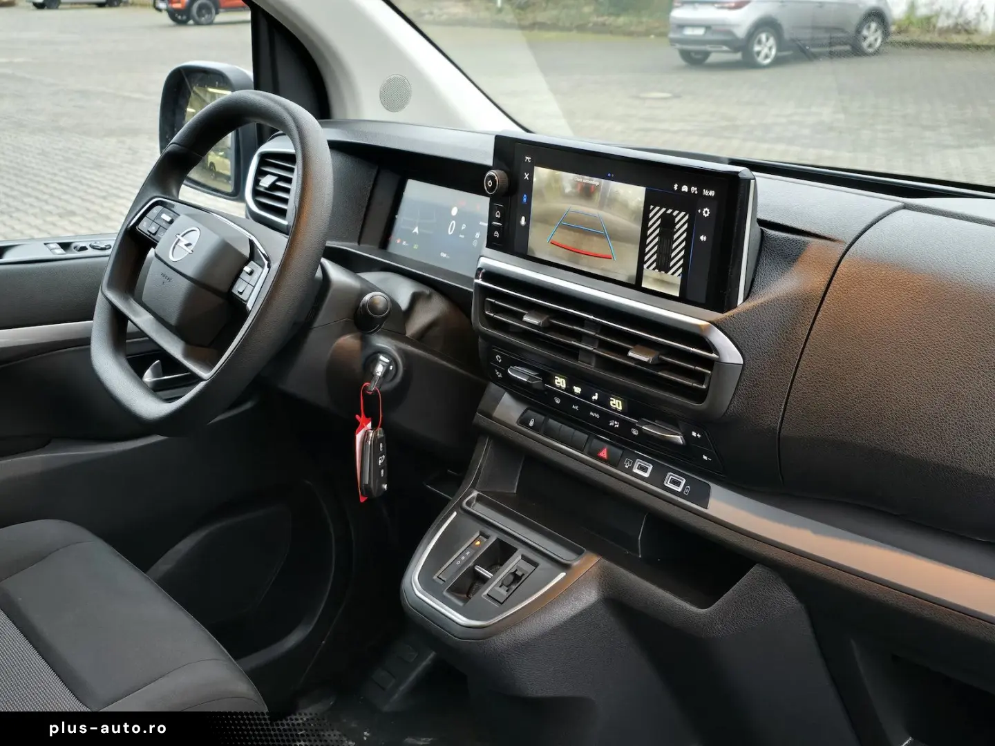 OPEL Zafira Life Edition XLAutomatik AHK Navi LED