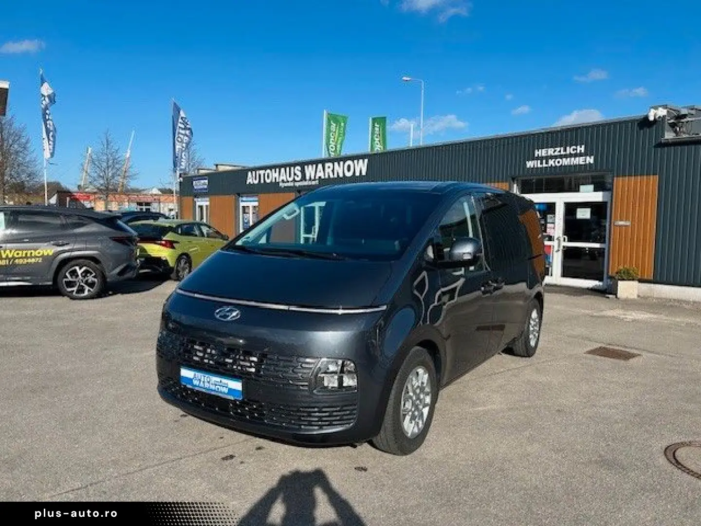 HYUNDAI STARIA 2.2 CRDi Trend 9-Sitzer Automatik 2WD