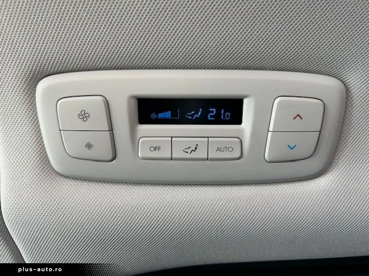 HYUNDAI STARIA 2.2 CRDi Trend 9-Sitzer Automatik 2WD