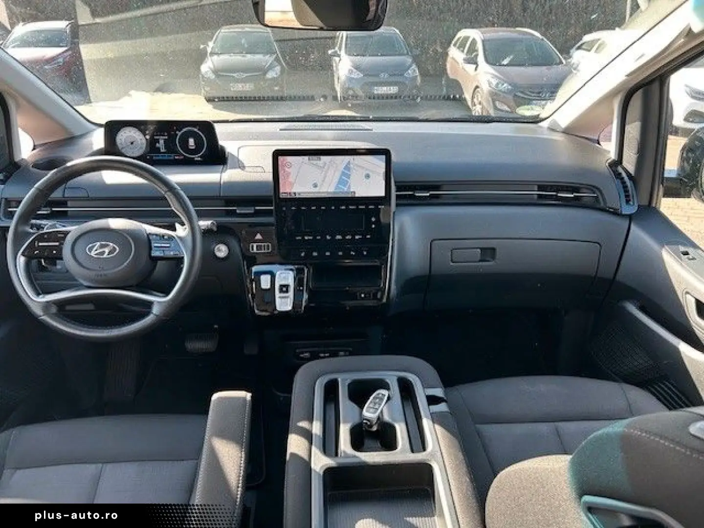 HYUNDAI STARIA 2.2 CRDi Trend 9-Sitzer Automatik 2WD
