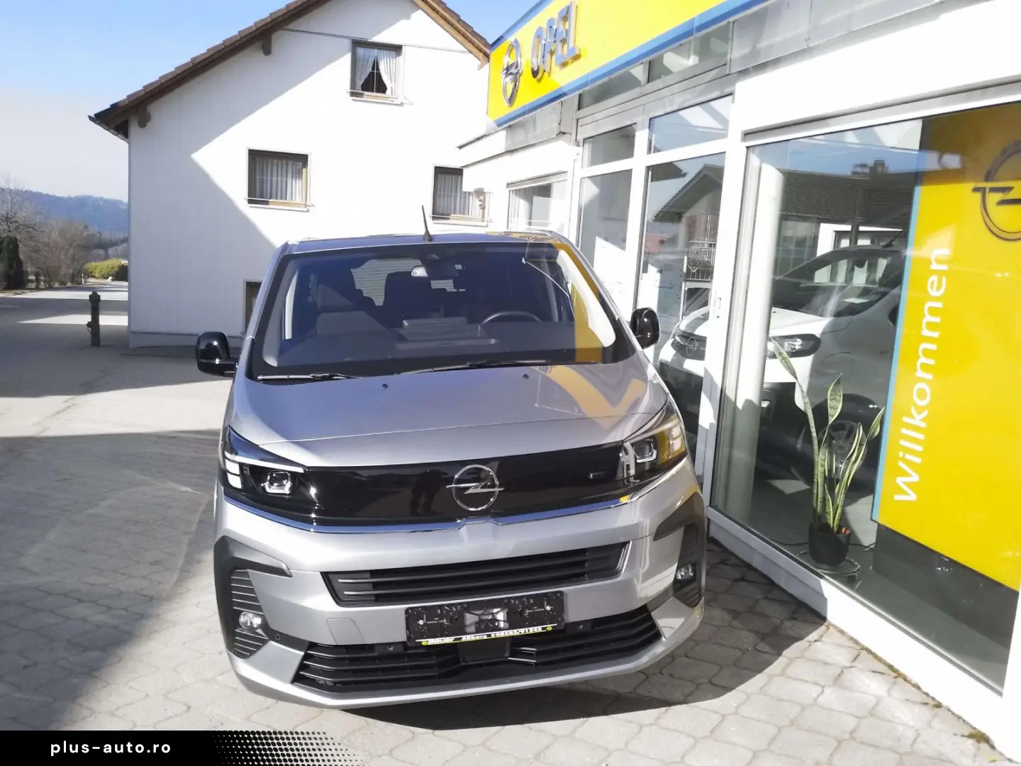 OPEL Zafira Life Kombi 9-Sitzer