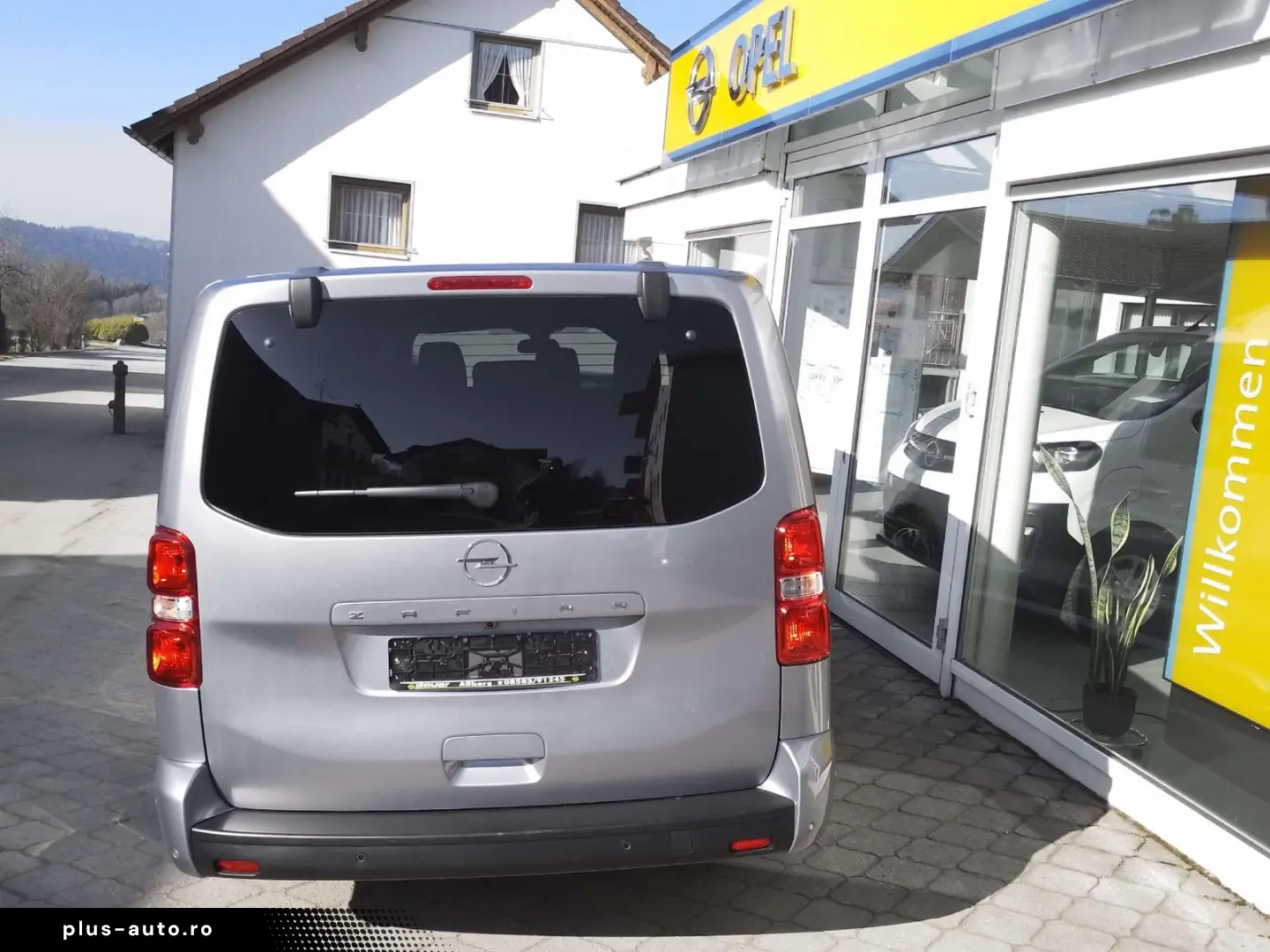 OPEL Zafira Life Kombi 9-Sitzer