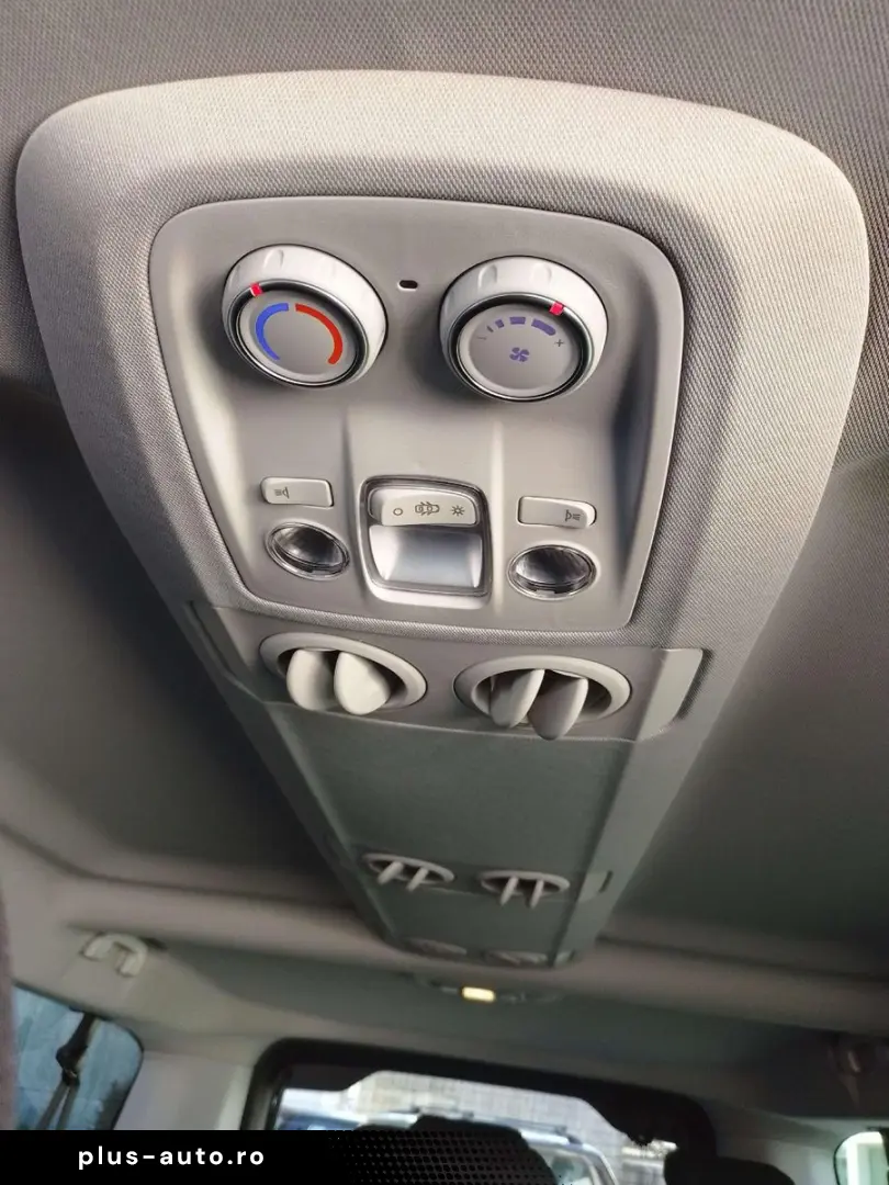 OPEL Zafira Life Kombi 9-Sitzer