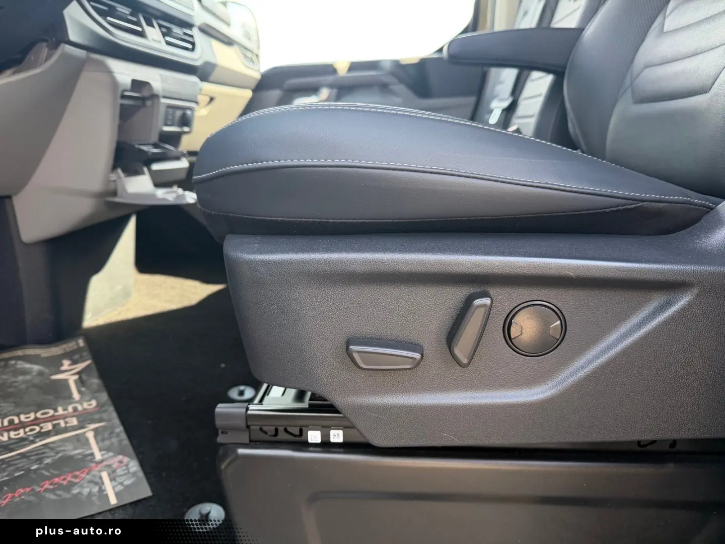 FORD Tourneo Custom 2.0 EcoBlue 320 L1 Titanium FWD L
