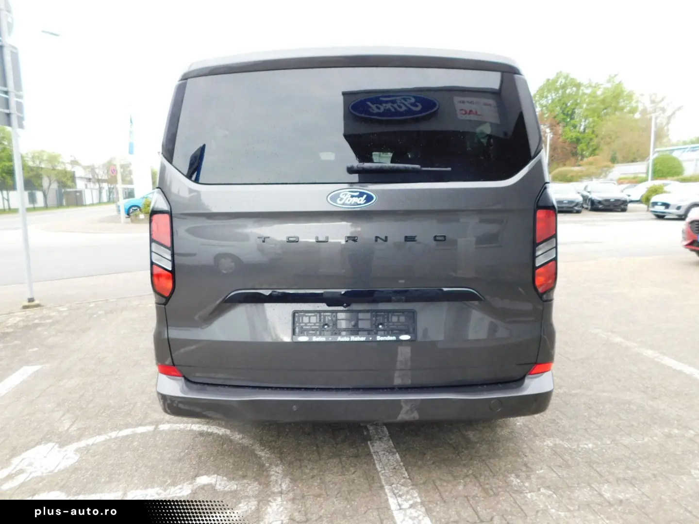 FORD Tourneo Custom 320 L2 Titanium Autom. Leder AHK