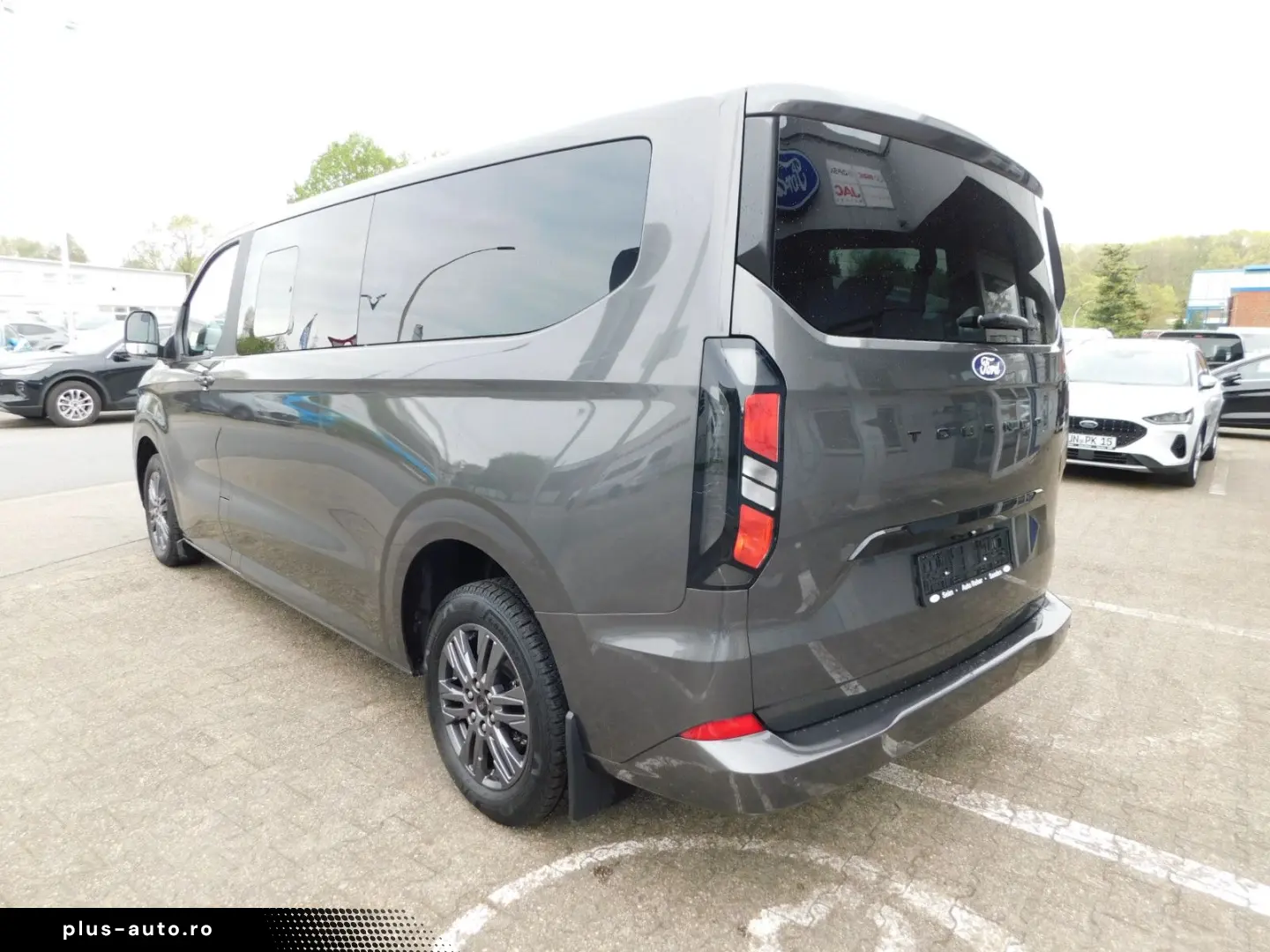 FORD Tourneo Custom 320 L2 Titanium Autom. Leder AHK