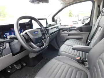 FORD Tourneo Custom 320 L2 Titanium Autom. Leder AHK