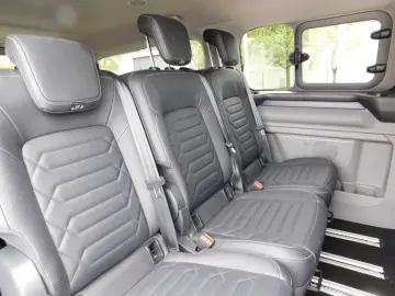 FORD Tourneo Custom 320 L2 Titanium Autom. Leder AHK