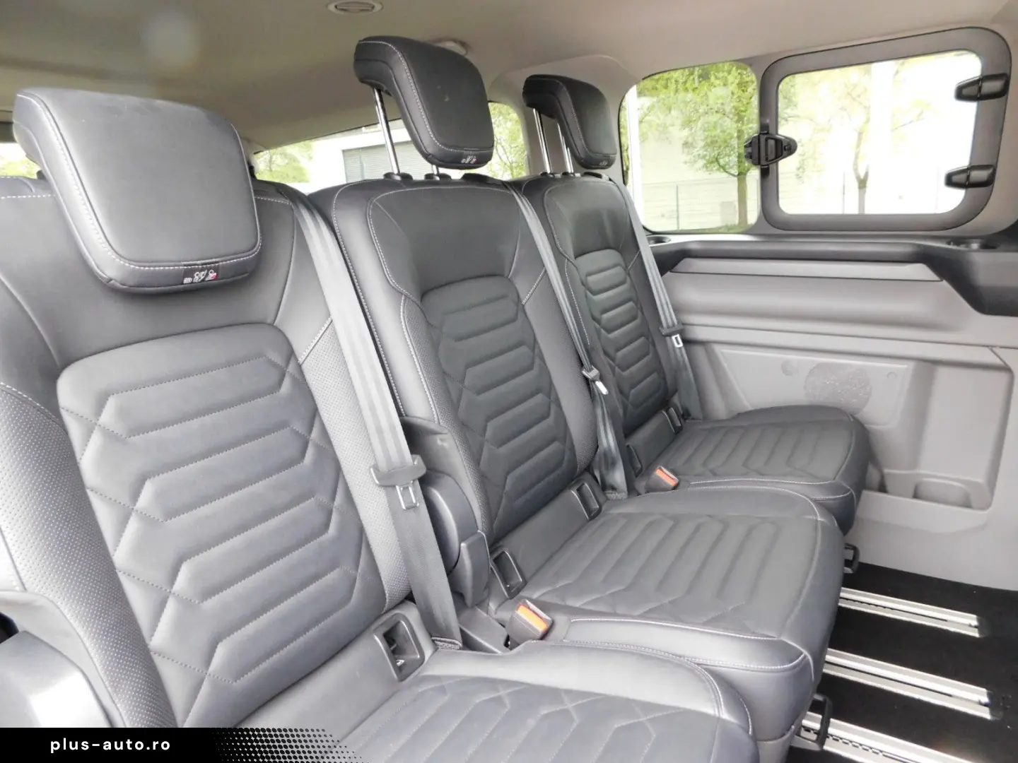 FORD Tourneo Custom 320 L2 Titanium Autom. Leder AHK