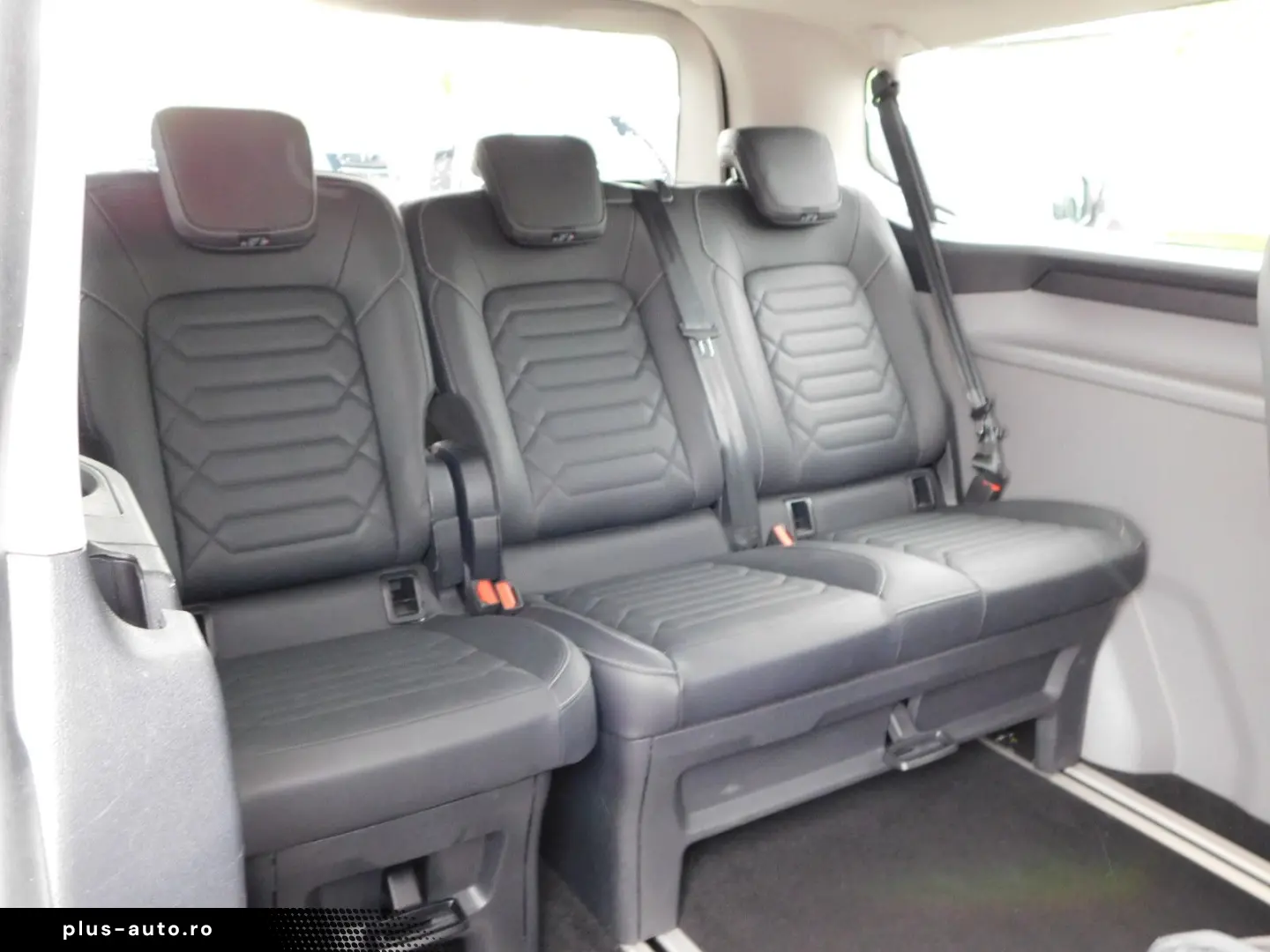 FORD Tourneo Custom 320 L2 Titanium Autom. Leder AHK