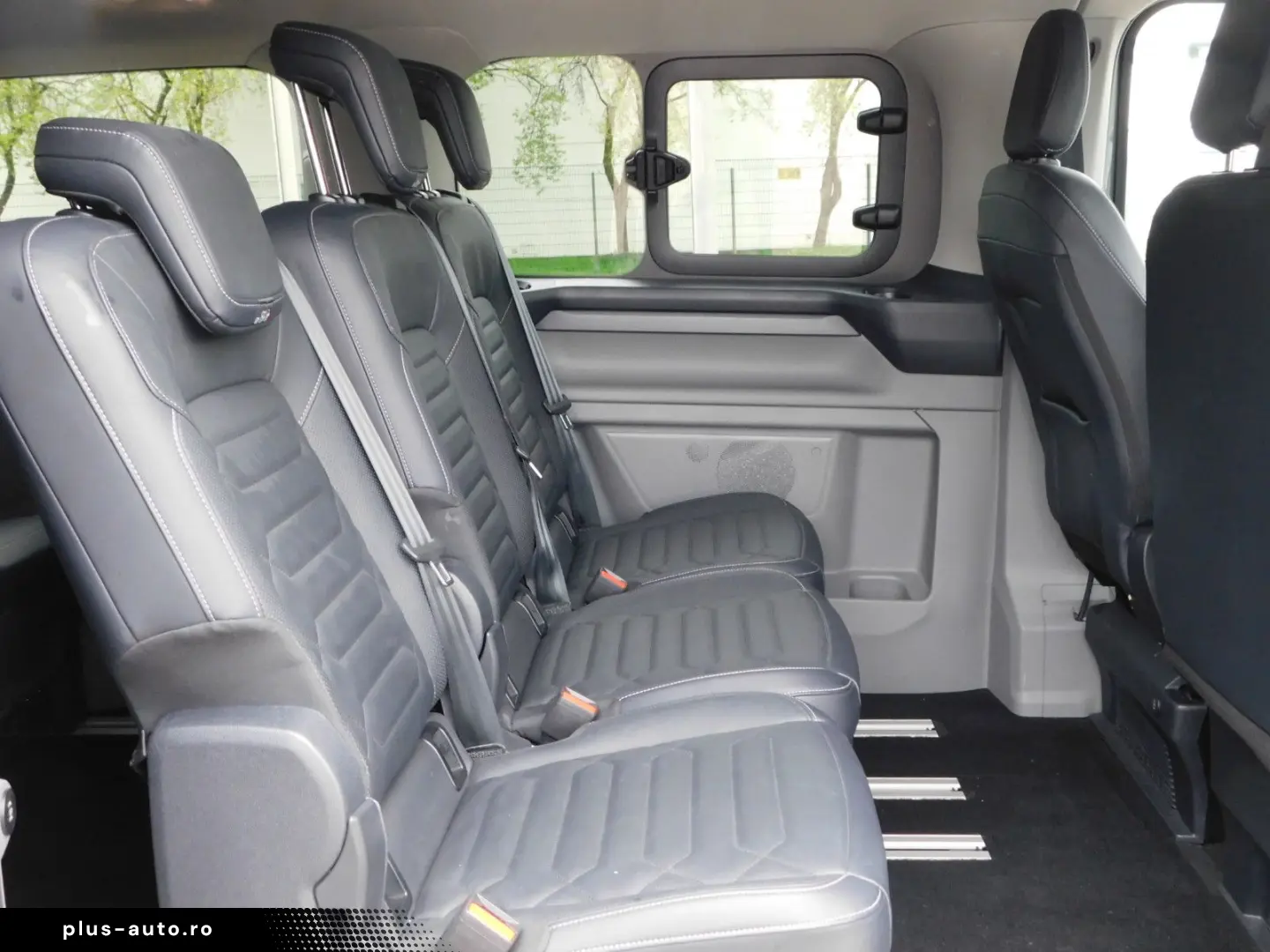 FORD Tourneo Custom 320 L2 Titanium Autom. Leder AHK
