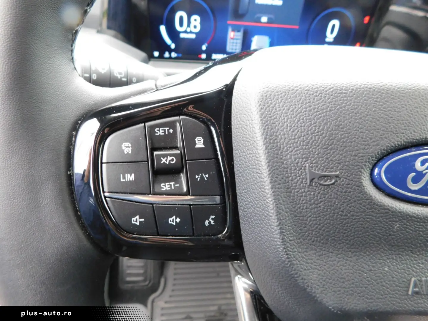 FORD Tourneo Custom 320 L2 Titanium Autom. Leder AHK