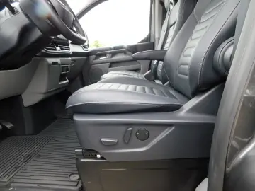 FORD Tourneo Custom 320 L2 Titanium Autom. Leder AHK