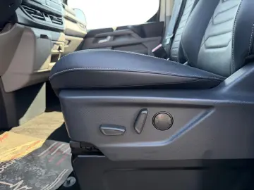 FORD Tourneo Custom 2.0 EcoBlue 320 L2 Titanium LEDER