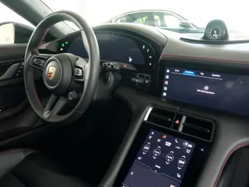 PORSCHE Taycan GTS MatrixLED Beifahrerdisplay 21 Zoll DE