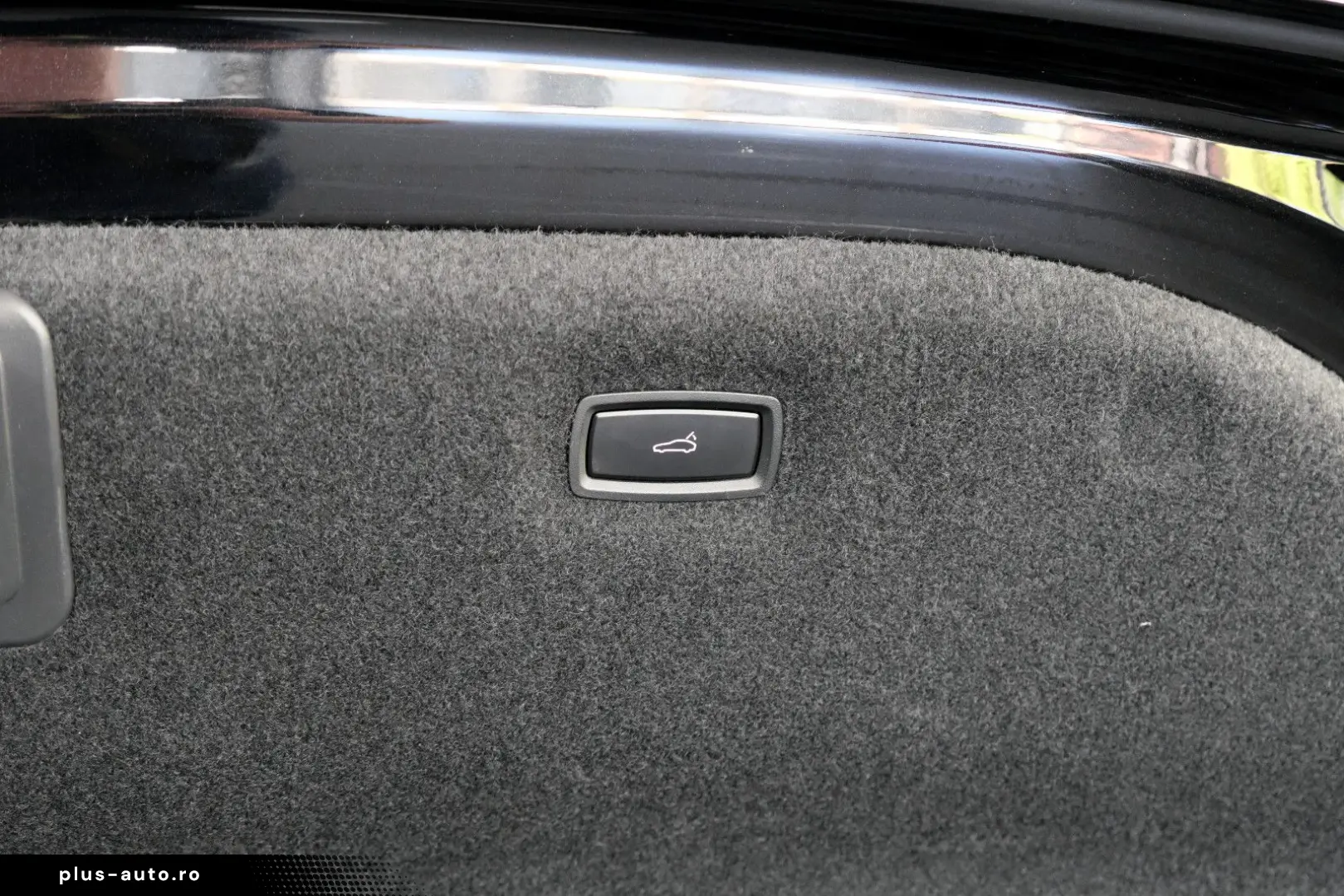 PORSCHE Taycan GTS MatrixLED Beifahrerdisplay 21 Zoll DE