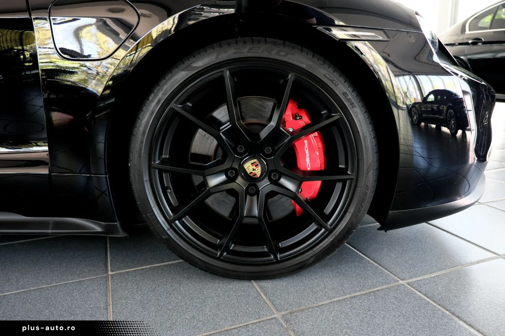 PORSCHE Taycan GTS MatrixLED Beifahrerdisplay 21 Zoll DE