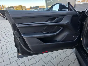 PORSCHE Taycan 4 S HuD Matrix Pano Massage 360 Kam