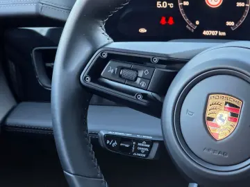 PORSCHE Taycan 4 S HuD Matrix Pano Massage 360 Kam