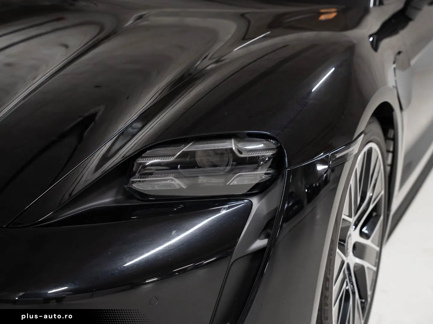 PORSCHE Taycan 4S BOSE Sport InnoDrive Surround View