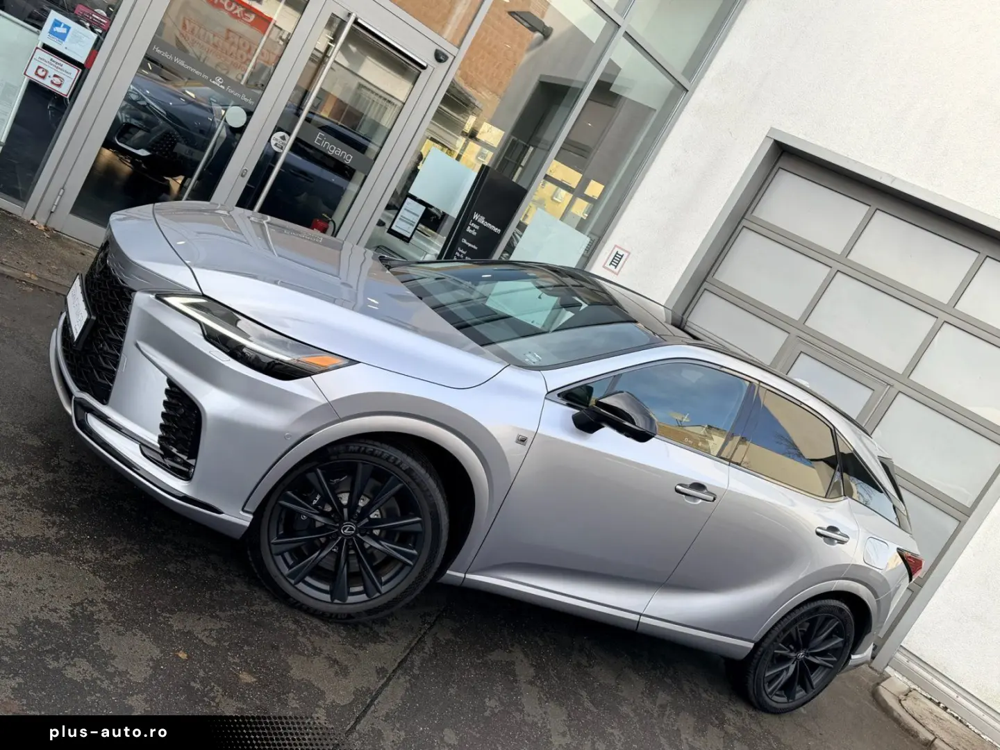 LEXUS RX500h  DIRECT4 F SPORT    Panoramadach