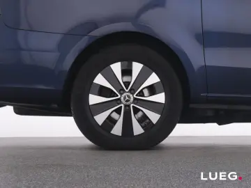 MERCEDES-BENZ V 300 d 4M AVANTGARDE MBUX MBeam GSHD AHK 360