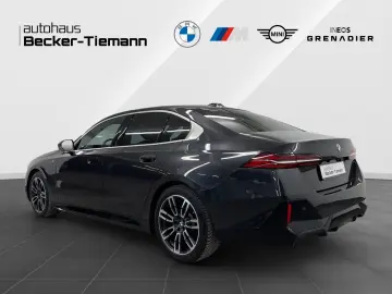 BMW 520d A Lim M Sportpaket Komfortsitze etc.