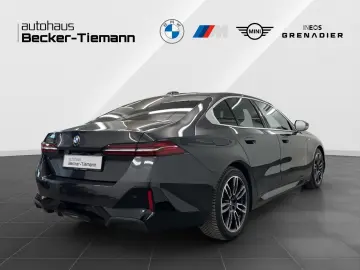 BMW 520d A Lim M Sportpaket Komfortsitze etc.