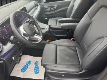 MERCEDES-BENZ V 300 d 4M AVANTGARDE Lang AHK elSitze…