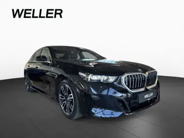 BMW 520d M SPORT AdLED DA  KomfSitze SHZ Kamera 19