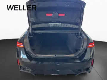 BMW 520d M SPORT AdLED DA  KomfSitze SHZ Kamera 19