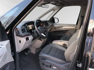 VW T7 Multivan 1.5 TSI eHybrid 4Motion ACC DCC MATR