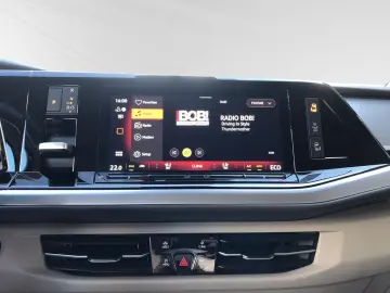 VW T7 Multivan 1.5 TSI eHybrid 4Motion ACC DCC MATR