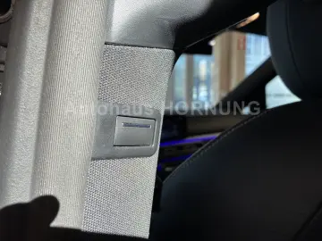 MERCEDES-BENZ V 300 d 4MATIC AVANTGARDE Lang SitzLUF…