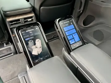 LEXUS LM 350h Executive