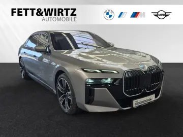BMW 750e xDrive M Sport Pro DA&PAProf. Head-Up