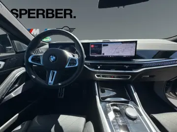 BMW X6 M60i xDrive Bowers