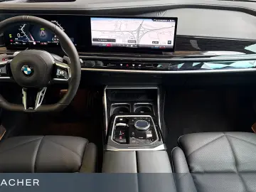 BMW 740d A xDrive M-Sport Navi ACC HUD Skylou Sitzhg
