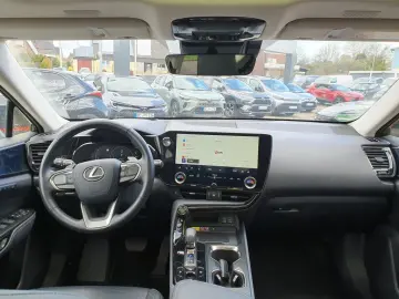LEXUS NX 350h Executive Line HUD PANO LEDER 1.HAND