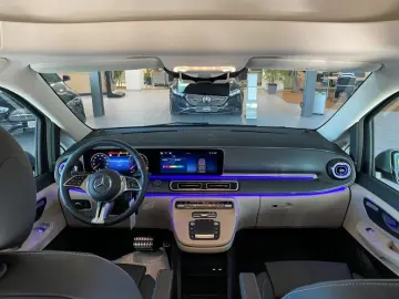 MERCEDES-BENZ Marco Polo V 300 d 4MATIC AMG LEDER AI…